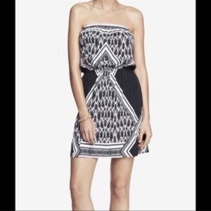 Express Black and White Patterned Strapless Dress Size: S